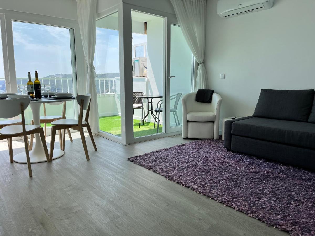 Axenic Retreat - Panoramic Ocean View, Sleeps 4, Ensuite Bathroom, New Redesign Sesimbra Ngoại thất bức ảnh