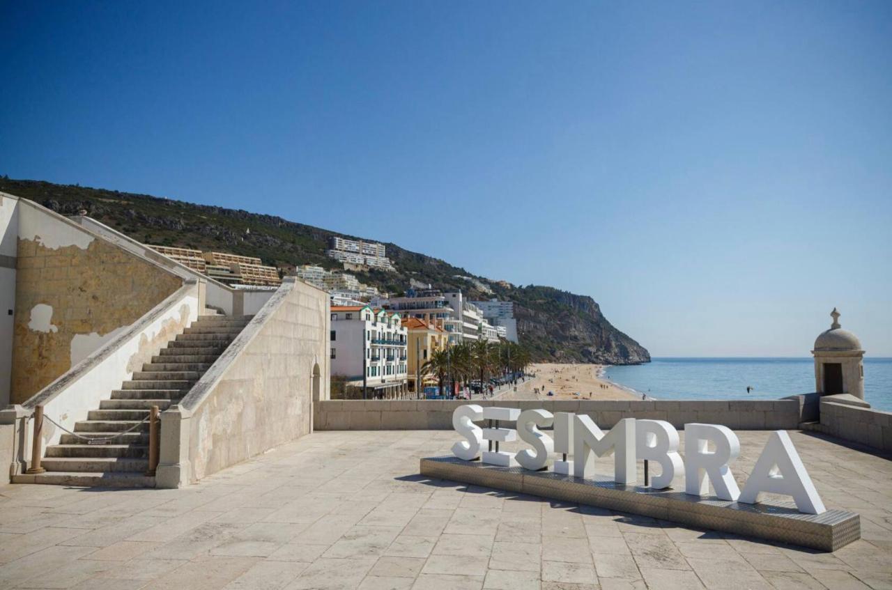 Axenic Retreat - Panoramic Ocean View, Sleeps 4, Ensuite Bathroom, New Redesign Sesimbra Ngoại thất bức ảnh